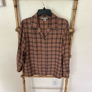 Womens Button Up Burberry style print logo long sleeve t-shirt Shirt size M